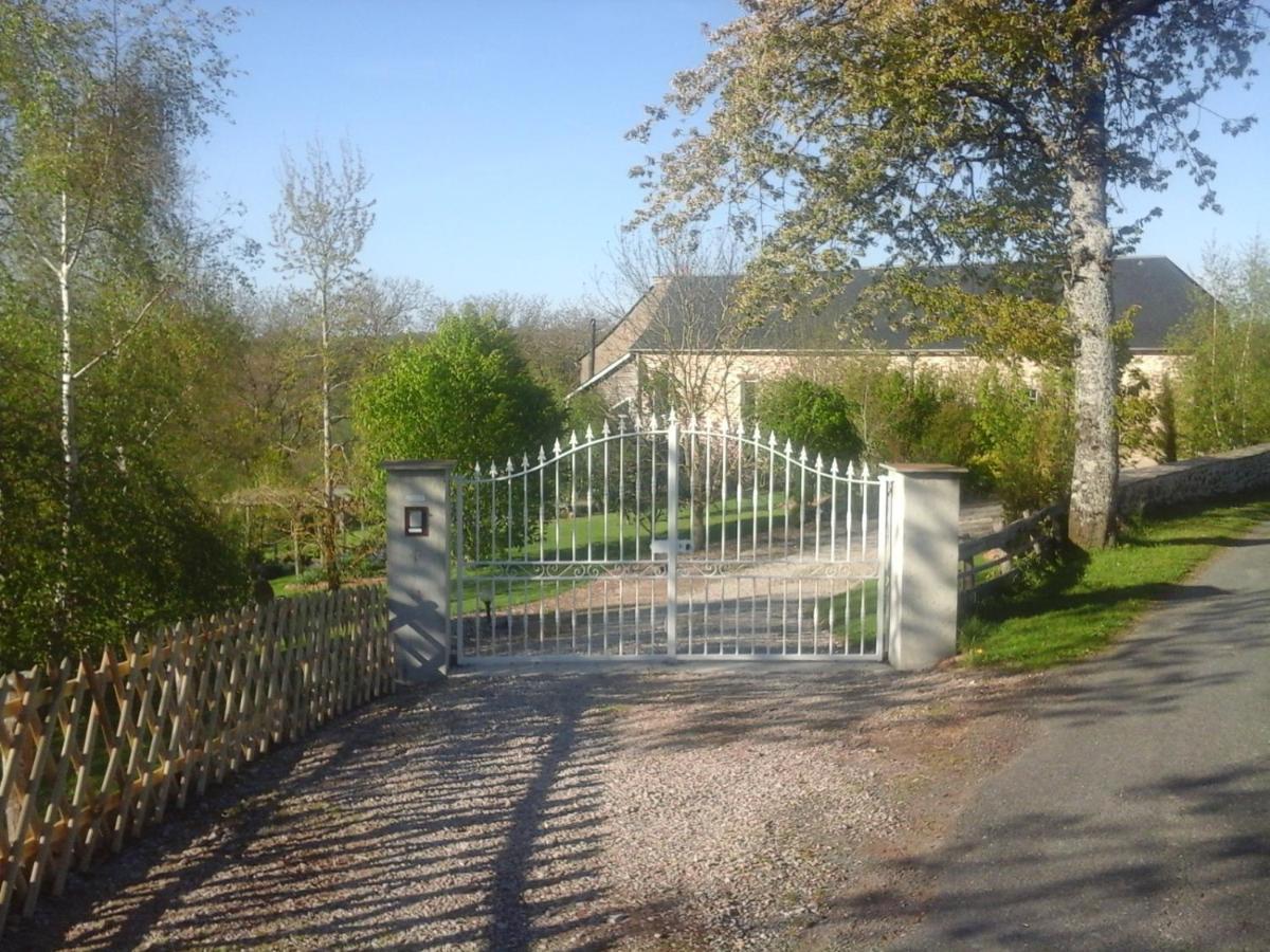 Chambres D'Hotes De Campagnet Moyrazes Exteriör bild
