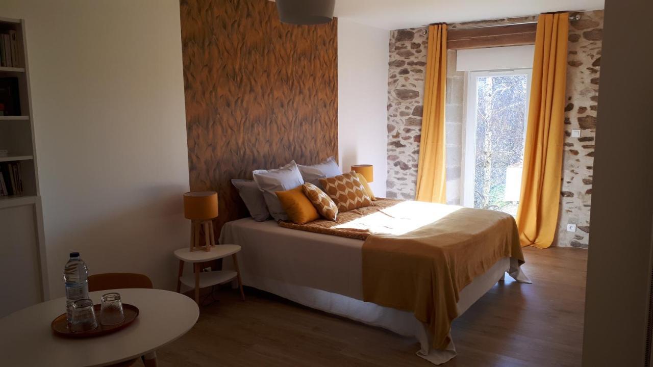 Chambres D'Hotes De Campagnet Moyrazes Exteriör bild