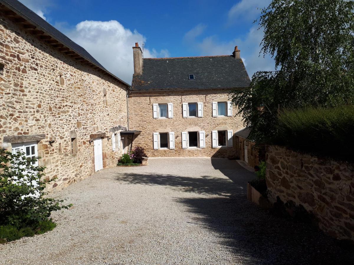 Chambres D'Hotes De Campagnet Moyrazes Exteriör bild