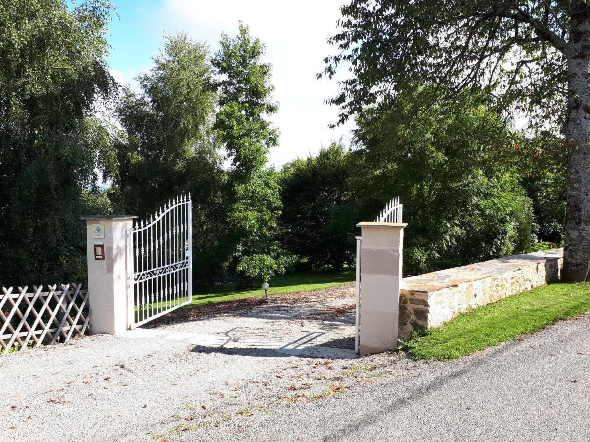 Chambres D'Hotes De Campagnet Moyrazes Exteriör bild